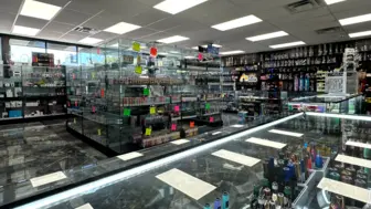 Super nice $30,000 a month net take home Smoke and Vape