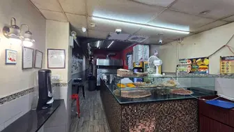 Pizzeria - Busy Residential/Commercial – Long Lease- (Manhattan)
