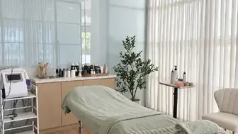 Upscale Semi-Absentee Fort Lauderdale Aesthetics Spa