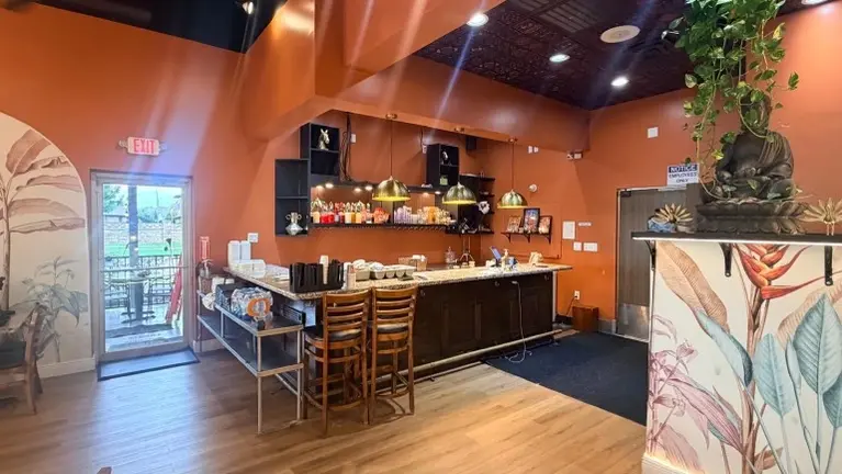 Bar to Patio Entrance