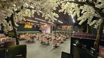 Established Sushi Bar & Liquor License Next to Florida Mall
