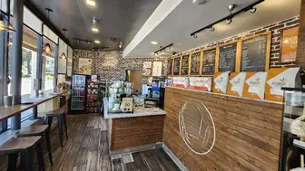 Established Boba $ Dessert Destination at the good location.