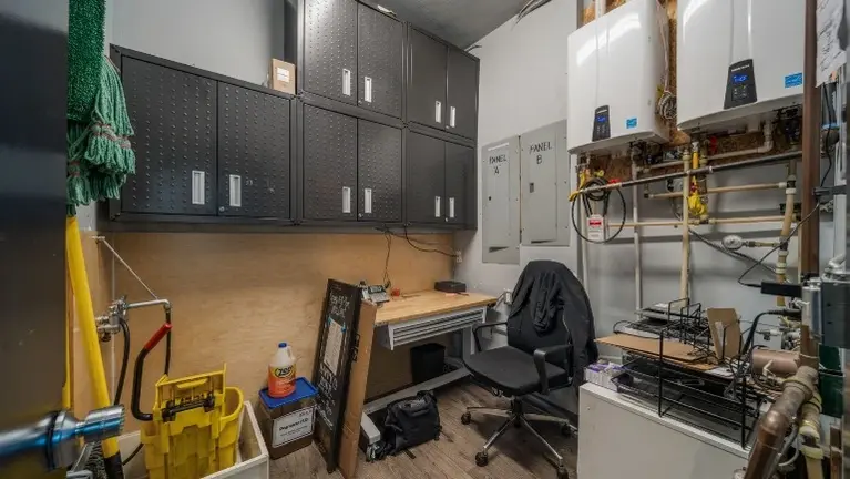 Storage/Office Storage/Office