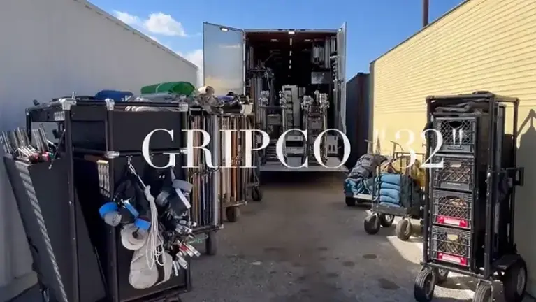 The 32' Grip Package