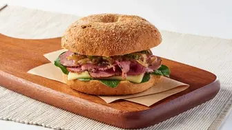 Fully Established Bagel Store & Deli doing $525,000 plus Annually
