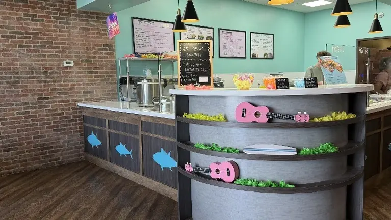 Ordering/Pickup Area 