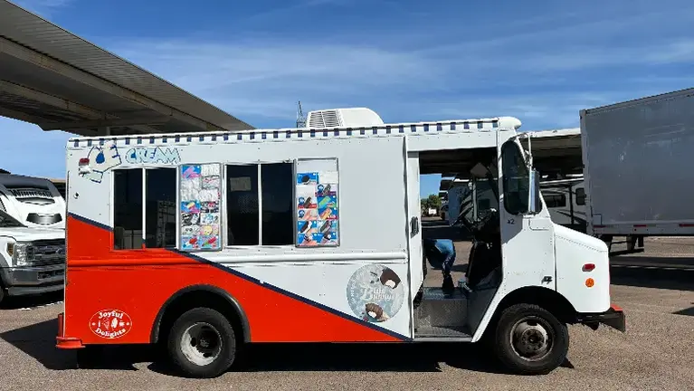 Full Side View – Joyful Delights Ice Cream Truck Full Side View – Joyful Delights Ice Cream Truck