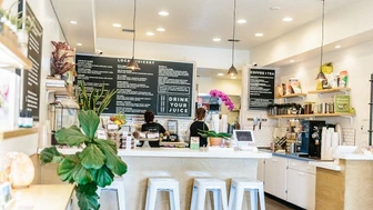 Turnkey Smoothie, Juice & Healthy Food Business in Prime Tampa Locatio