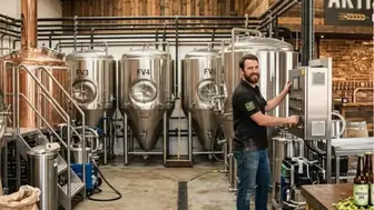 Established 15 Beer Barrel Brewery with Tap Room For Sale