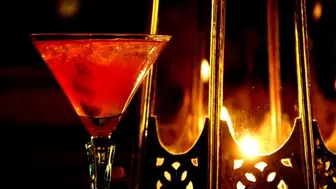 Popular Seattle Neighborhood Craft Cocktail Bar
