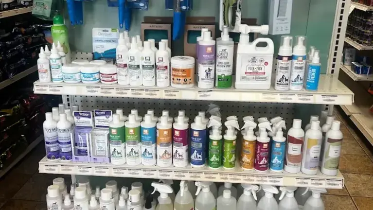 Product Shelves Product Shelves